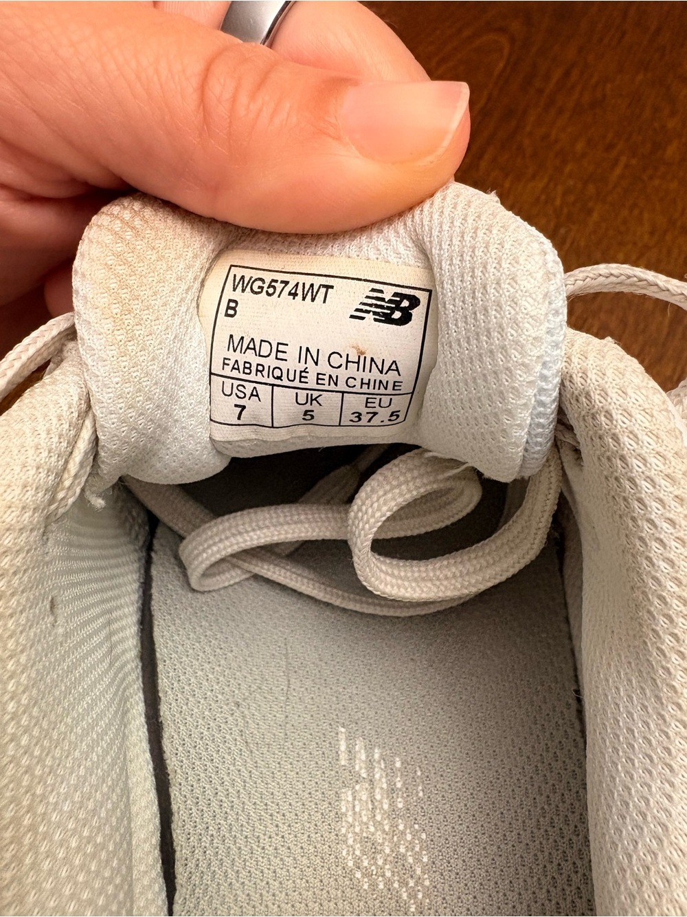 New Balance Women’s 574 Spikeless Golf Shoe / 7 - Picture 7 of 8